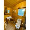 Mini casas sobre ruedas de madera GYPSY - baño