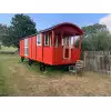 Mini casa sobre ruedas de medidas 720x240-GYPSY WAGON lasur rojo