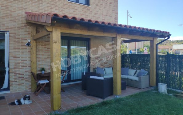 Pergolas y porches de madera en kit Ayegui