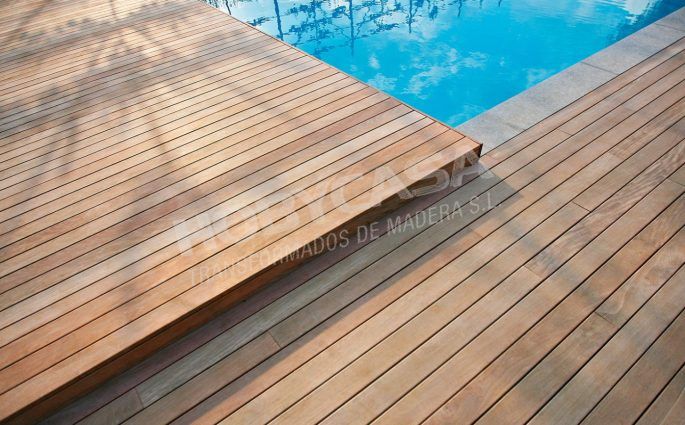 Que el la madera tropical certificada piscina