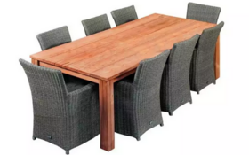 Conjunto de mesa y sillas de jardín