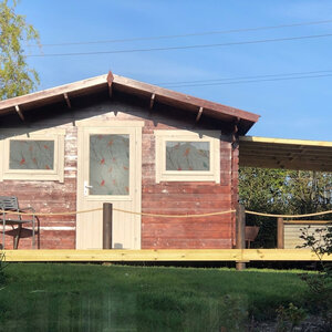 Casas de Madera Prefabricadas Fuengirola - 10 m2 - Diáfana - Modelo Mika - Casas de madera MIKA - NOGAL