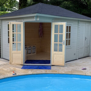 Casas de Madera Prefabricadas Puertollano - Diáfana - 8 m2 - Modelo Sigrid - Casas prefabricadas de madera SIGRID - HOBYCASA puerta abierta