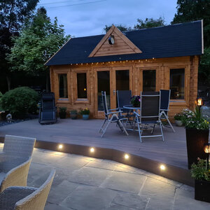 Casas de Madera Prefabricadas Huesca - Diáfana - 20 m2 - Modelo Clockhouse - Cabañas de madera originales CLOCKHOUSE - ROBLE