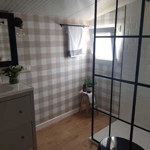 Casas de Madera Prefabricadas Jerez - 27 m2 diáfanos + 14 m2 de porche - Casas prefabricadas JEREZ 598x500+240cm - 44 MM - BAÑO