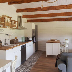 Casas de Madera Prefabricadas Jerez - 27 m2 diáfanos + 14 m2 de porche - Casas prefabricadas JEREZ 598x500+240cm - 44 MM - INTERIOR CASA