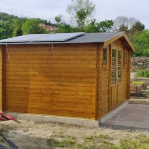 Casas de Madera Prefabricadas Álava - 10,6 m2 - Diáfana - Modelo Juha - Caseta de madera JUHA 28MM - 400x300 cms LATERAL