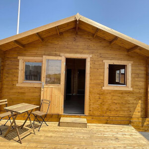 Casas de Madera Cádiz - 2 dormitorios - 35 m2 - CASAS DE MADERA CADIZ - 44MM - FRONTAL + SUELO PORCHE