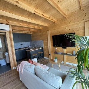 Casas de Madera Prefabricadas Cambrils - 2 dormitorios - 35 m2 - Modelo Flat - CASAS DE MADERA MODERNAS FLAT INTERIOR SALÓN