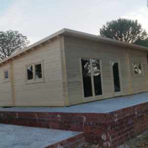 Casas de Madera Prefabricadas Las Palmas - 3 dormitorios - 50 m2 - CASA DE MADERA LAS PALMAS 50M2 - 44MM - VISTA ESQUINA