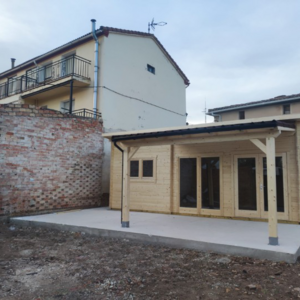Casas de Madera Prefabricadas Cambrils - 2 dormitorios - 35 m2 - Modelo Flat - CASAS DE MADERA MODERNAS FLAT CON PORCHE