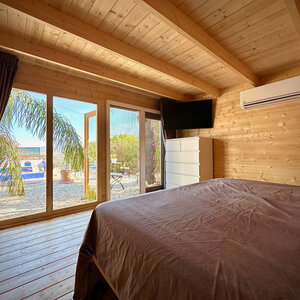 Casas de Madera Prefabricadas Denia - 1 dormitorio - 22 m2 - Modelo Flow - Casas de madera modernas FLOW dormitorio