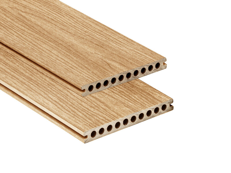Tabla de tarima composite PuraShield, 2,3 x 21,0 x 300 cm, clips, alveolar, color cedro (palet 90 uds)