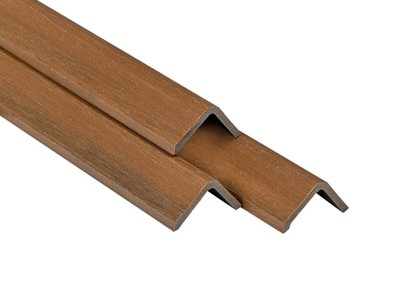 Perfil esquinero composite PuraShield, 5,0 x 4,1 x 300 cm, color teca (palet 250 uds)