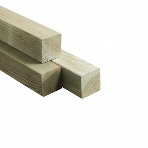 Poste de pino, 12,0 x 12,0 x 400 cm, impregnado verde, cepillado, 4 cantos redondeados (palet 40 uds)