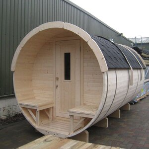 Sauna Barril de Abeto - 205 diámetro - 250 cms de largo - SAUNA BARRIL DE ABETO DE DIAMETRO 195 Y 250 CMS DE LARGO - FRONTAL