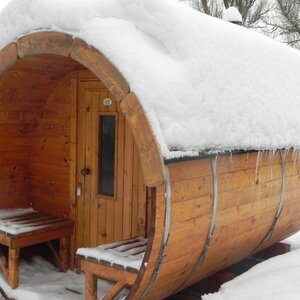 Sauna Barril de Abeto - 205 diámetro - 300 cms de largo - SAUNA BARRIL DE ABETO DE DIAMETRO 205 Y 300 CMS DE LARGO - RESISTENCIA NEVADA