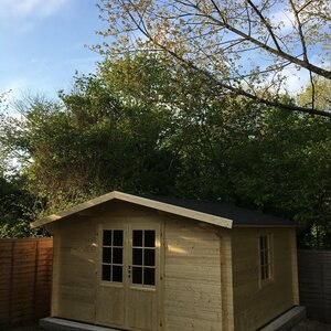 Casas de Madera Lugo - Diáfana - 15 m2 - Modelo Gunda - Caseta de madera GUNDA - HOBYCASA nogal