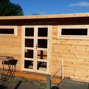 Casas de Madera Prefabricadas Irún - 13,4 m2 - Diáfana - Modelo Zutphen-Zerja - Casa de madera moderna -498x298 cms - 28 MM ZUTPHEN