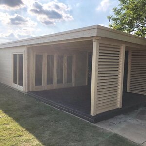 Casas de Madera Prefabricadas Huelva - 18 m2 diáfanos y 15 m2  de porche - Casas de madera modernas con porche frontal HUELVA esquina