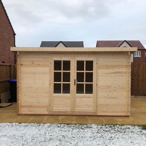 Casas de Madera Lérida - Diáfana - 10 m2 - Modelo Loya - Caseta LOYA - HOBYCASA DELANTERA